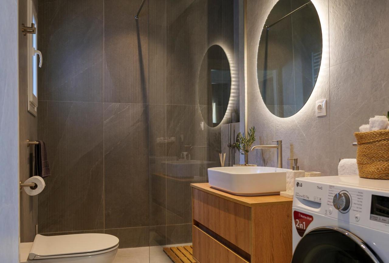 אתונה Acropolis Deluxe 2Br Apartment מראה חיצוני תמונה