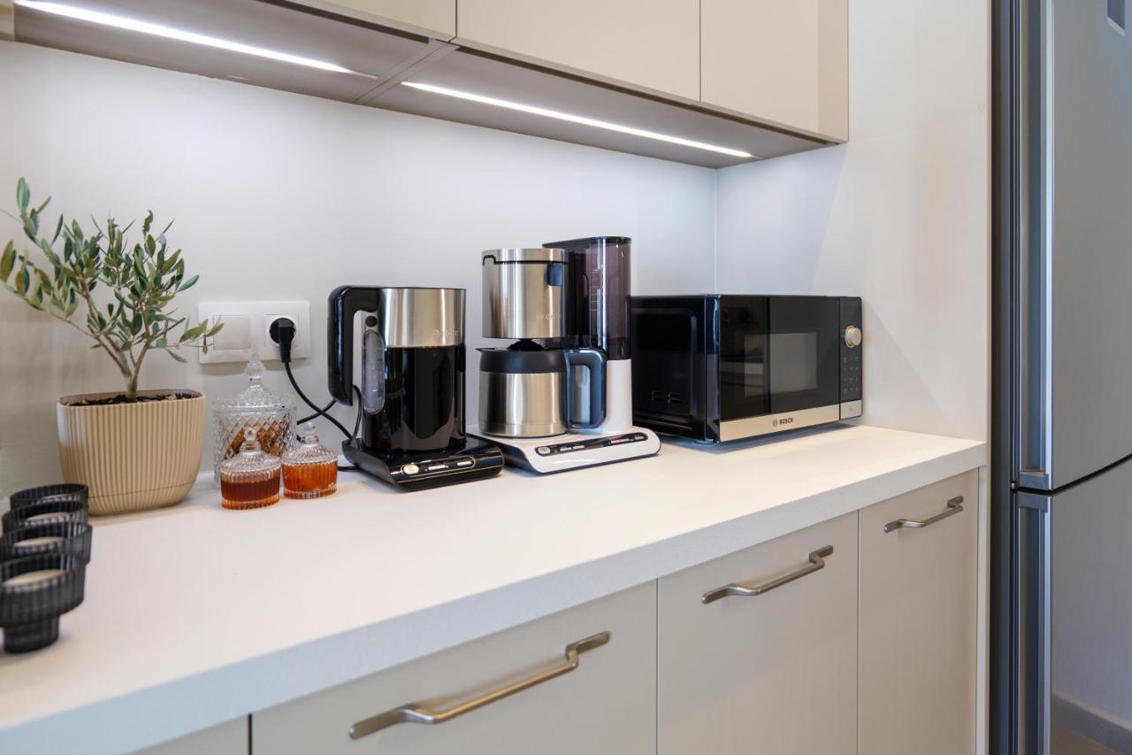 אתונה Acropolis Deluxe 2Br Apartment מראה חיצוני תמונה